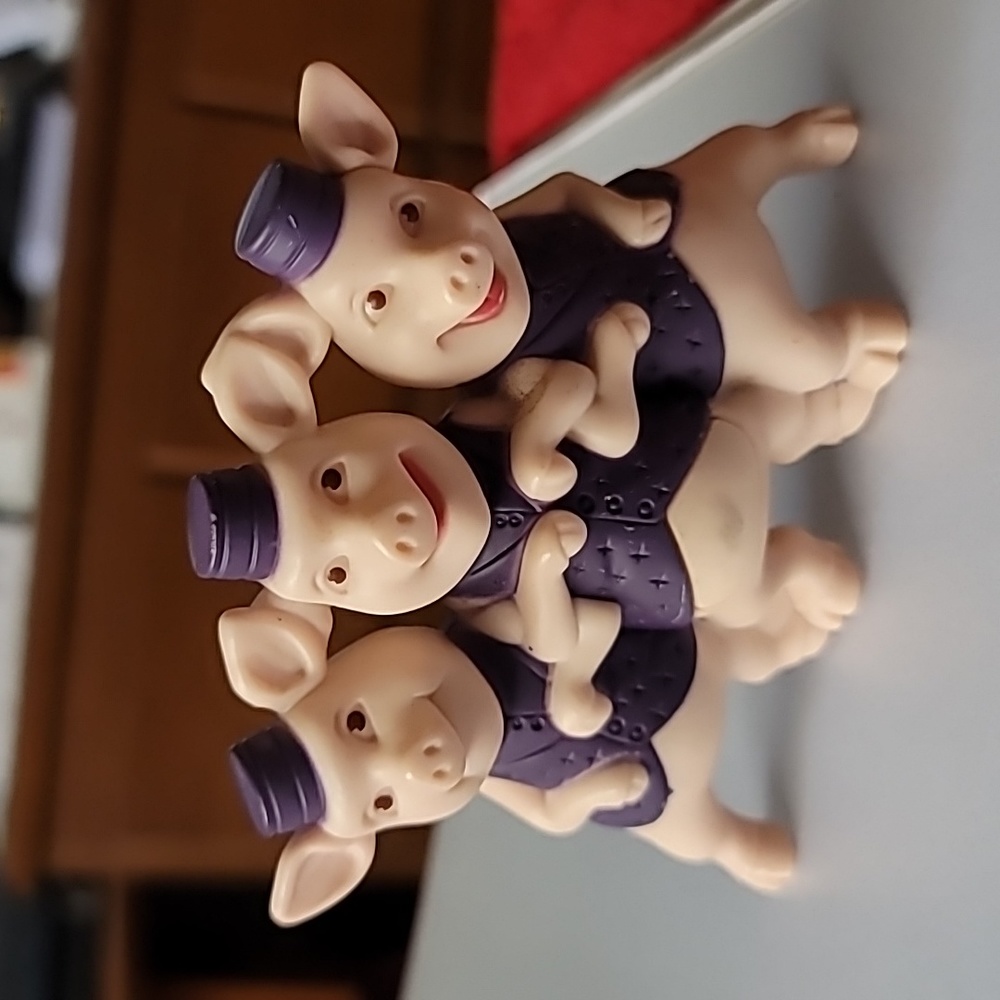 2010 Shrek 4 Action Figure Three Little Pigs
